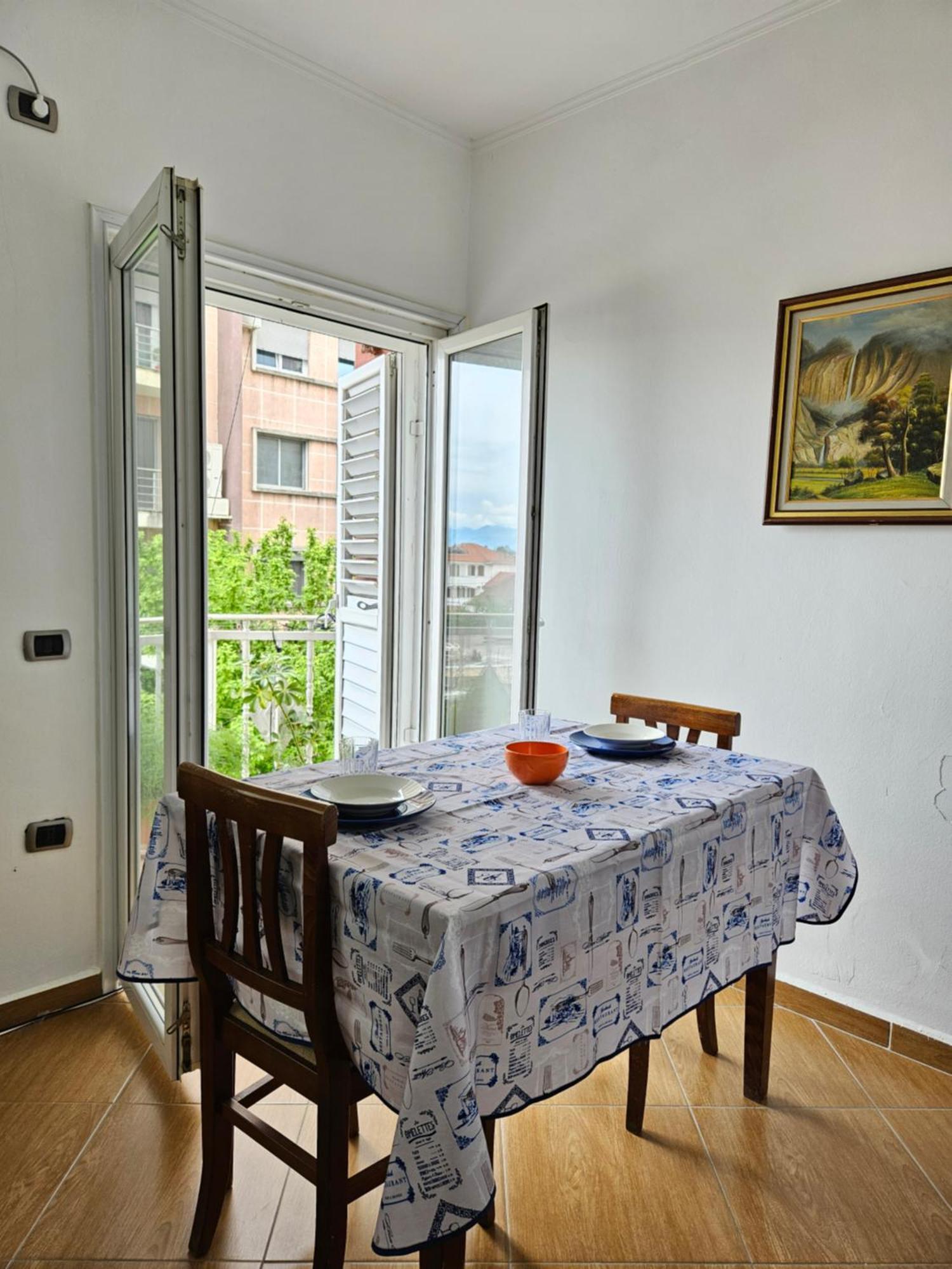 Dream Apartment Shkodër Buitenkant foto
